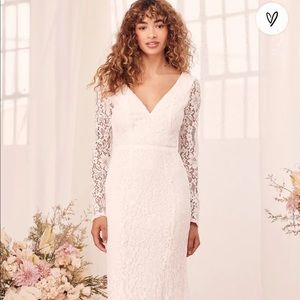 Lulu’s: Natural Beauty White Lace Long Sleeve Maxi Dress